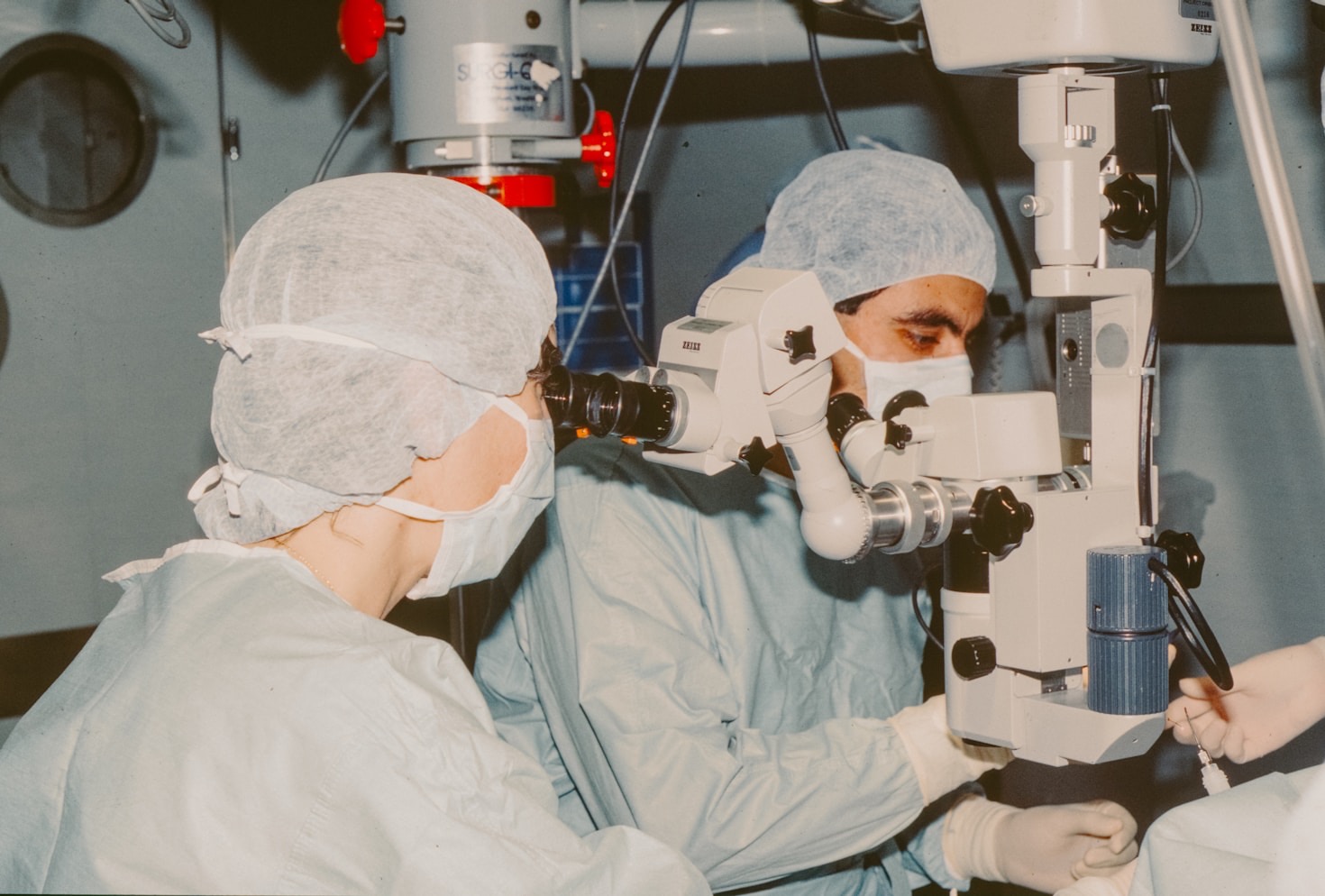 From Clinic to Home: Revolutionizing Retinal Therapy
